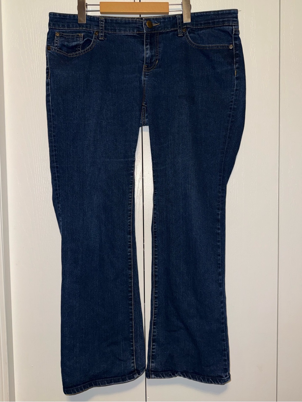 Gap Low Rise Long & Lean Jeans